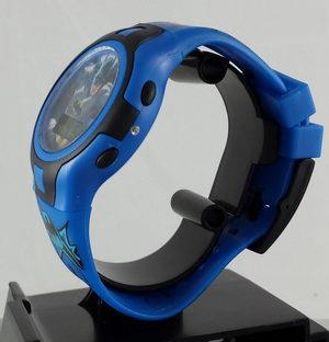 Reloj Accutime DC Comics Batman Digital Azul con Luz